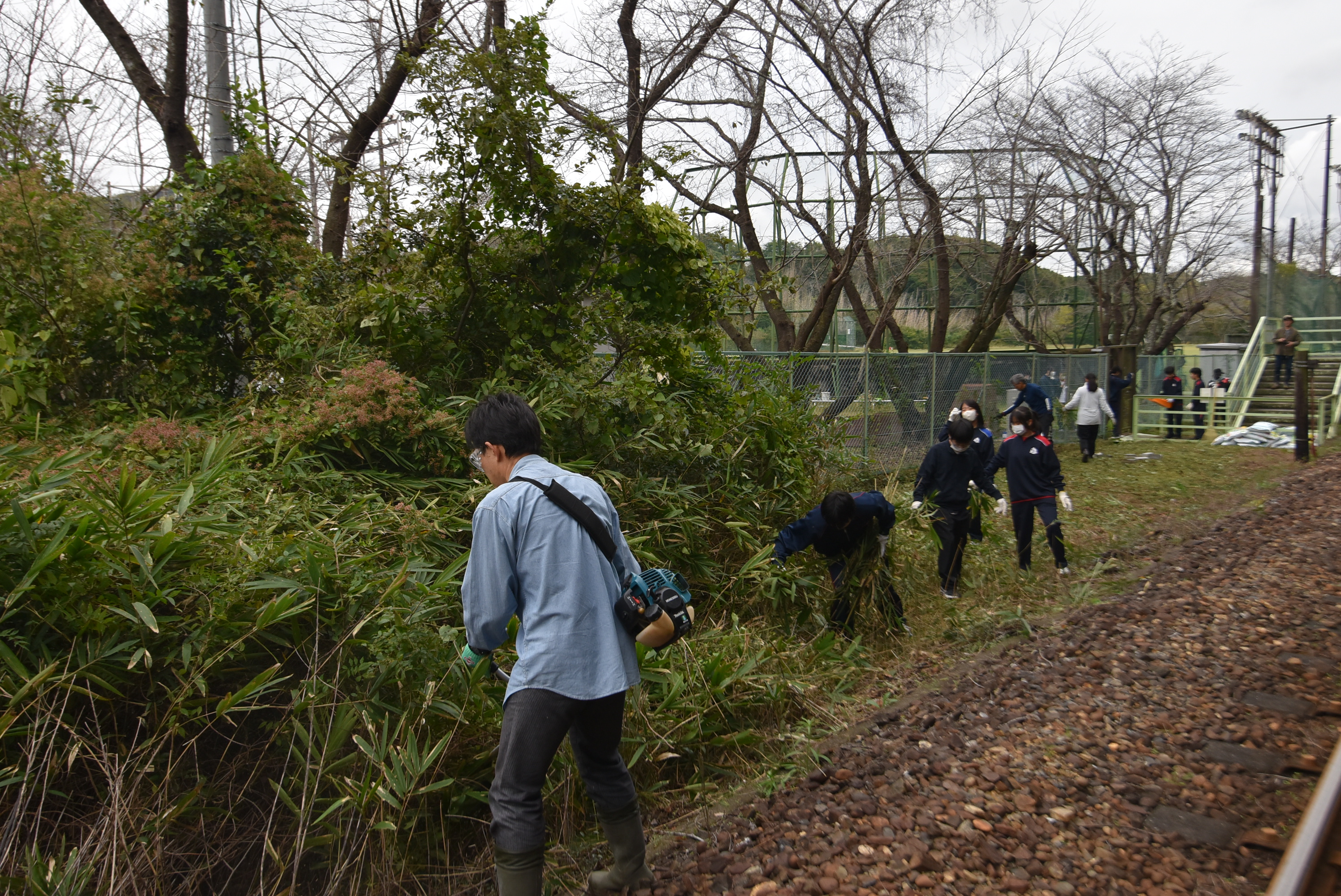 2025.11.01アスモ前駅12JPG